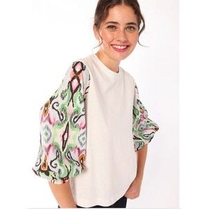 NWT Vilagallo White Blouse with Multicolor Patterned Sleeves